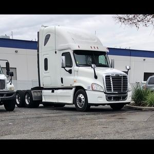 Meet your Posher, Ro